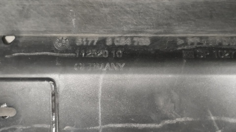 Listwa progowa lewa BMW 5 G60 G61 M Pakiet 23- sedan kombi
