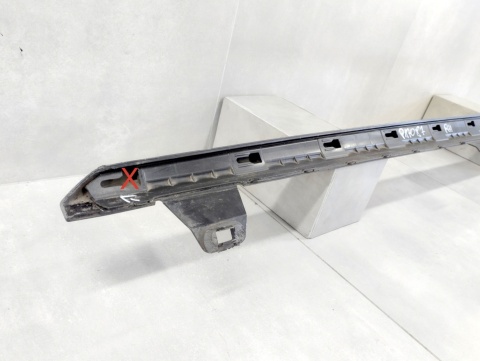 Listwa progowa prawa Skoda Kamiq Monte Carlo 658