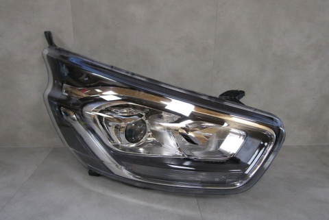 LAMPA PRZÓD FORD TRANSIT CUSTOM LIFT ZWYKŁA SOCZEWKA Z LED 17-23 RH