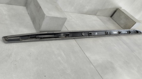 Listwa progowa prawa Audi A3 8Y0 S Line 20- S3