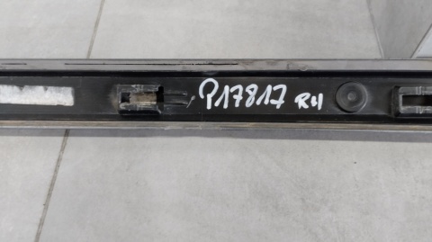 Listwa progowa prawa Audi A3 8Y0 S Line 20- S3