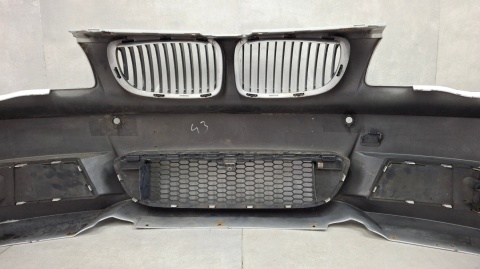 Zderzak przód przedni BMW 1 E82 E88 Coupe Cabrio M-Pakiet 07-13 / +halogeny