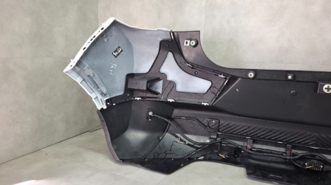 Zderzak tył tylny Citroën C3 E-C3 IV 23- / + wiązka