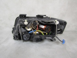 LAMPA PRZÓD AUDI A6 C5 RH PRAWA ZWYKŁA SOCZEWKA 01-05