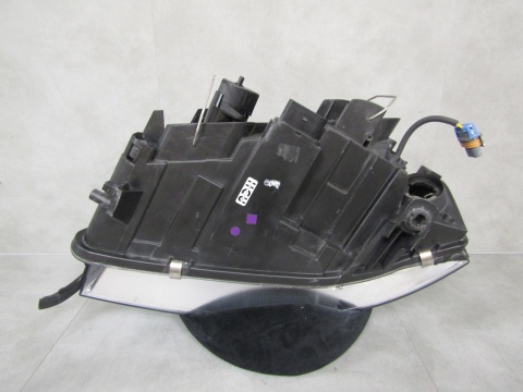 LAMPA PRZÓD AUDI A6 C5 RH PRAWA ZWYKŁA SOCZEWKA 01-05
