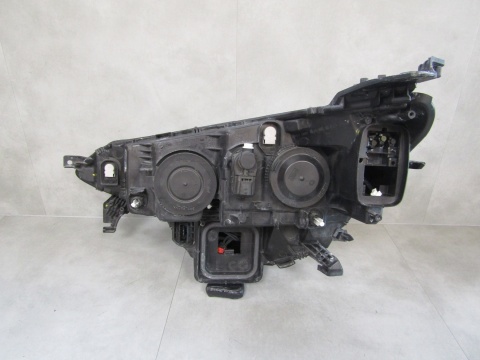 LAMPA PRZÓD RENAULT MEGANE 4 IV ZWYKŁA SOCZEWKA + LED 16-20 RH PRAWA 260100767R