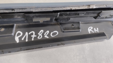 Listwa progowa prawa Audi A3 RS3 8Y 8Y0 20-