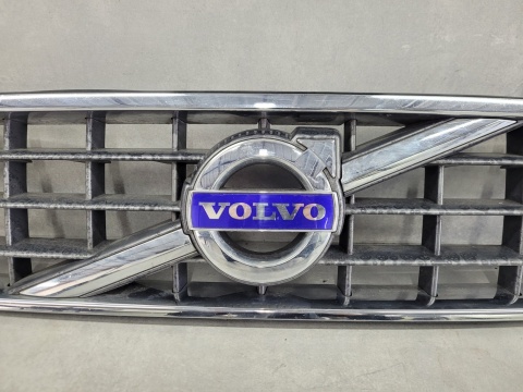 Grill atrapa zderzaka przód Volvo XC90 1 I Lift 06-14