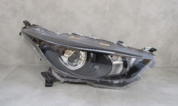 LAMPA PRZÓD TOYOTA YARIS 4 IV ZWYKŁA SOCZEWKA 20- / MAZDA 2 22- RH