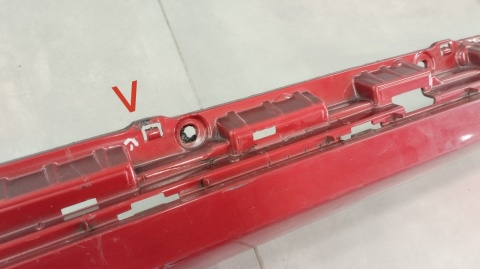 Listwa progowa lewa Tesla S chrom Lift 16-