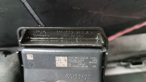 Zderzak tył tylny Skoda Karoq 57A Lift 21- (6 PDC +Wiązka)
