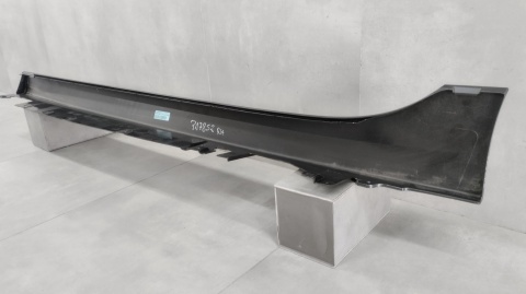 Listwa progowa prawa BMW 1 F40 2 F44 19- próg