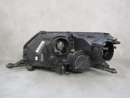 LAMPA PRZÓD SKODA RAPID KSENON PRAWA RH 12-16 5JB9411016A