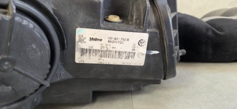 LAMPA PRZÓD VOLKSWAGEN EOS 1Q1 KSENON SKRĘTNY PRAWA RH 05-10 1Q1941752B