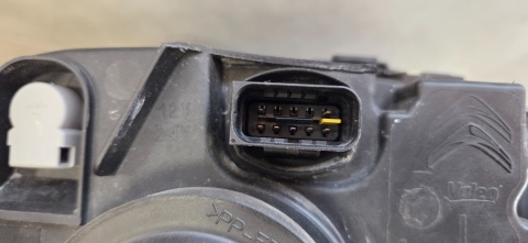 LAMPA PRZÓD CITROEN BERLINGO III MULTISPACE ZWYKŁA LEWA LH 18-23 9816825180