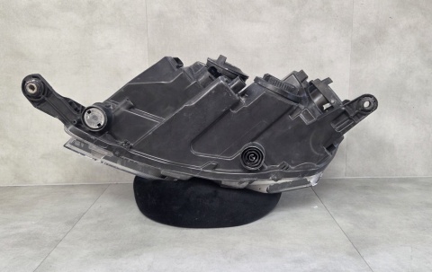 LAMPA PRZÓD SKODA RAPID ZWYKŁA 12-16 PRAWA RH 5JB941016
