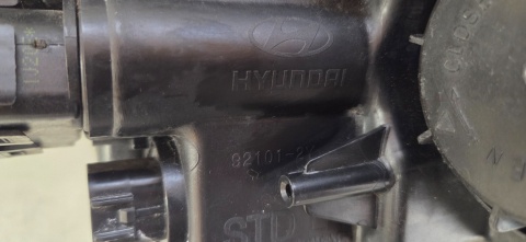 LAMPA PRZÓD HYUNDAI IX35 IX 35 ZWYKŁA SOCZEWKA LH LEWA 09-13 92101-2Y