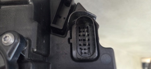 LAMPA PRZÓD SEAT TOLEDO 4 IV LIFT FULL LED LEWA LH 15-19