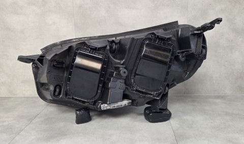 LAMPA PRZÓD OPEL VIVARO C ZAFIRA D KSENON PRAWA RH 19-23 9832836480-00