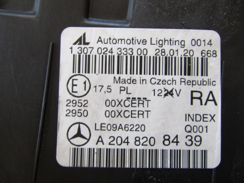 LAMPA PRZÓD MERCEDES W204 LIFT KSENON SKRĘTNY ILS CZARNA AMG RH PRAWA 11-14 A2048208439