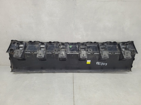 Grill atrapa maskownica zderzaka przód SsangYong Torres 23-