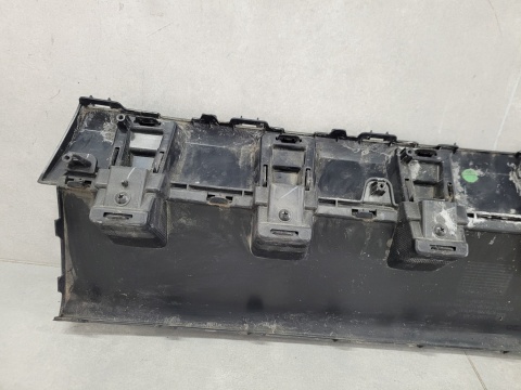 Grill atrapa maskownica zderzaka przód SsangYong Torres 23-