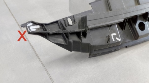 Osłona pasa przedniego maskownica SEAT TARRACO 18-