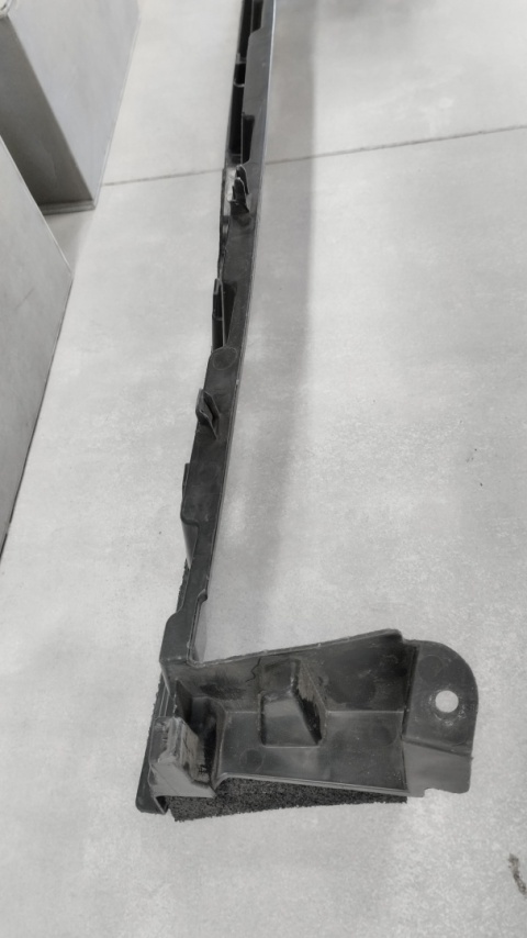 Wzmocnienie wspornik osłona belka zderzak TOYOTA PRIUS V / PRIUS + 12-