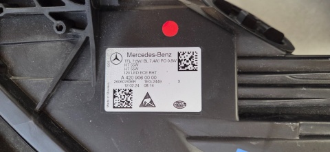 LAMPA PRZÓD MERCEDES CITAN W420 420 ZWYKŁA 21-26 LH LEWA A4209060000