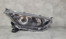 LAMPA PRZÓD TOYOTA YARIS IV ZWYKŁA SOCZEWKA 20- RH PRAWA BGK0-6EU