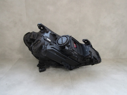 LAMPA PRZÓD MERCEDES B KLASA W246 KSENON SKRĘTNY ILS LH 11-14 A2468207761
