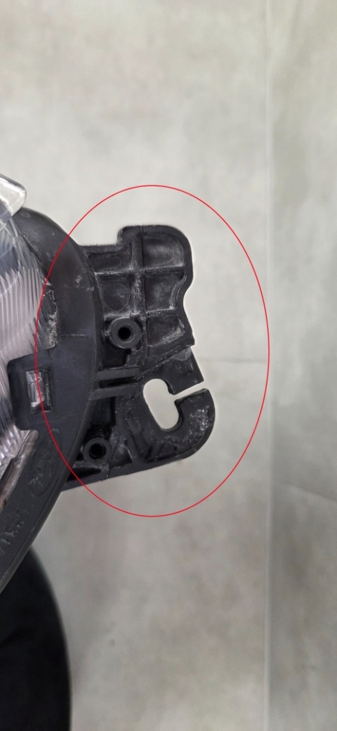 LAMPA PRZÓD FORD KUGA MK2 LIFT ZWYKŁA SOCZEWKA 16-19 PRAWA RH GV4113W029GJ