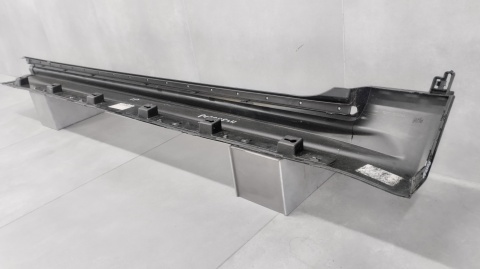 Listwa progowa lewa Volvo XC90 II 18- lift XC 90