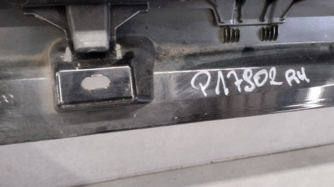Listwa progowa prawa VW Volkswagen Arteon 3G8 osłona progu 16 + ślizg
