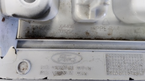 LISTWA NAKŁADKA LEWA POD WLEWEM PALIWA FORD TRANSIT 2014 - BK31-V20206-BB