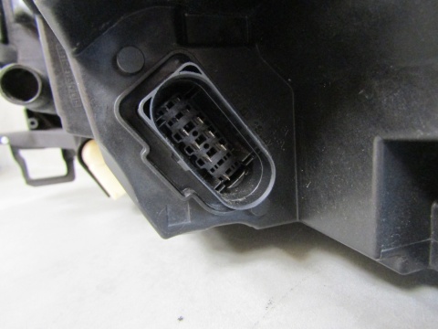 LAMPA PRZÓD SKODA FABIA IV 4 LED 21- RH PRAWA 6VB941016