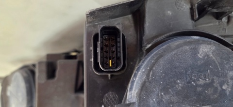LAMPA PRZÓD PEUGEOT PARTNER IV RIFTER ZWYKŁA PRAWA RH 18-23 9816826880