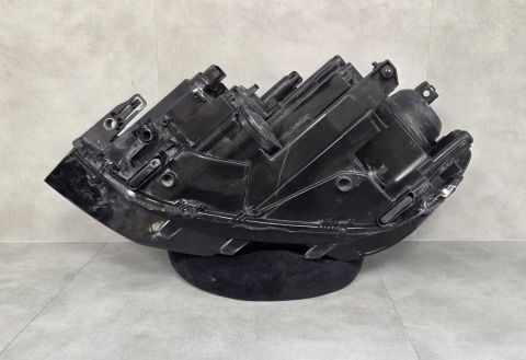 LAMPA PRZÓD VOLKSWAGEN TOURAN III 3 ZWYKŁA 15- PRAWA RH 5TB941006A