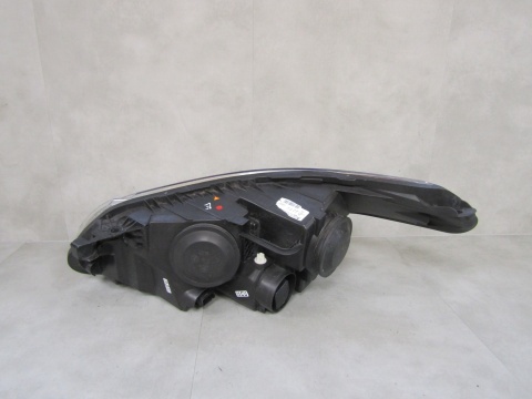 LAMPA PRZÓD CITROEN C3 PICASSO ZWYKŁA RH 08-17 9681806180