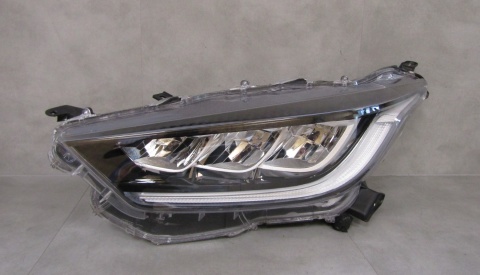 LAMPA PRZÓD TOYOTA YARIS IV 4 LED LH LEWA 20-