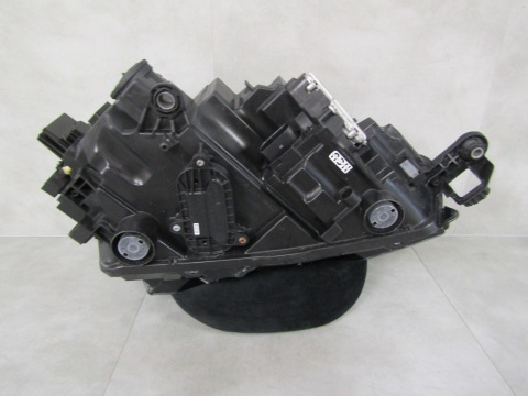 Lampa przód Skoda Scala 657 FULL LED 19-23 LH LEWA 657941015A