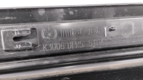 Listwa progowa prawa Mazda CX30 CX-30 19- K3006