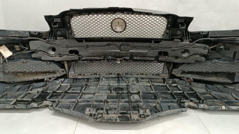 Zderzak przód przedni Jaguar XF X250 pierwszy Lift 11-15/ kompletny