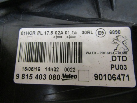 LAMPA PRZÓD PEUGEOT 2008 I ZWYKŁA SOCZEWKA RH PRAWA 9815403080 13-16
