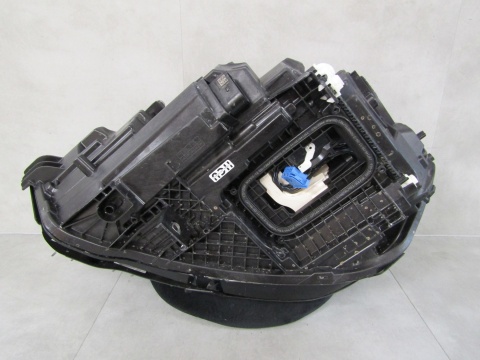 LAMPA PRZÓD MERCEDES CLA W118 LIFT MULTIBEAM 23- RH PRAWA A1189061401
