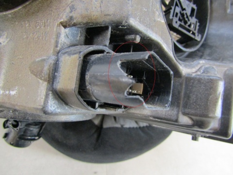 LAMPA PRZÓD FORD FOCUS MK3 ZWYKŁA RH PRAWA 10-14 BM5113W029AF
