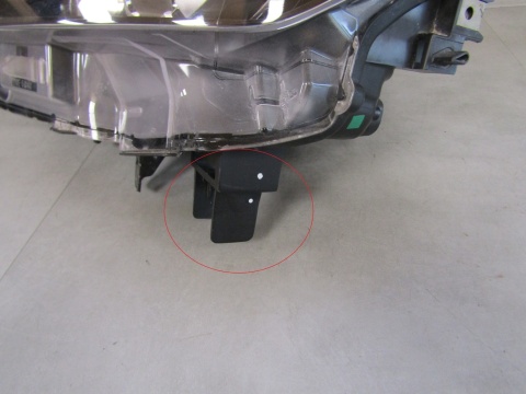LAMPA PRZÓD MAZDA CX3 CX-3 ZWYKŁA SOCZEWKA LH 14-18