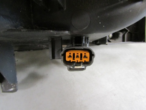 LAMPA PRZÓD MAZDA CX3 CX-3 ZWYKŁA SOCZEWKA LH 14-18