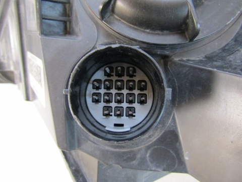 LAMPA PRZÓD LAND ROVER DISCOVERY SPORT L550 KSENON SKRĘTNY RH PRAWA 15-19 FK7213W029HF