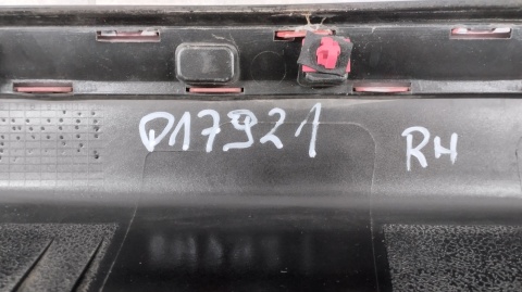 Listwa progowa prawa KIA PICANTO 5D GT Line 17-